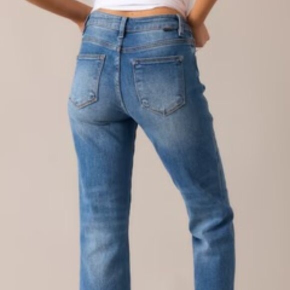 Red Dress A Little Extra Medium Wash Straight Leg Jeans Size 5 / Medium Wash - Picture 3 of 4